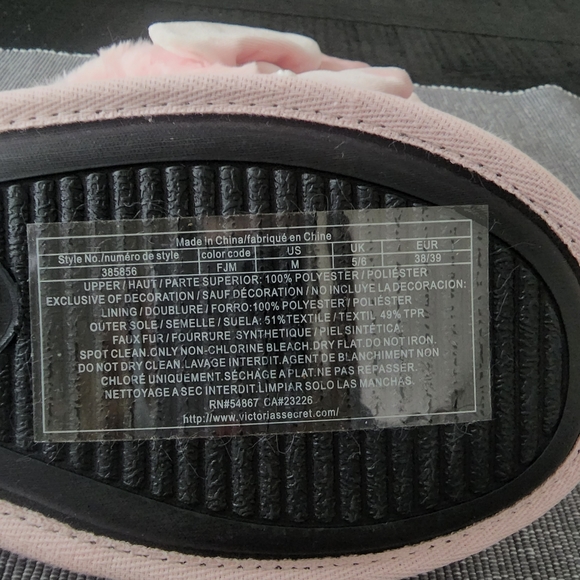 Victoria secret pink faux fur slipper Size M - Picture 3 of 3